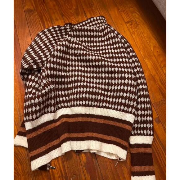 Turtleneck sweater - Picture 4 of 4